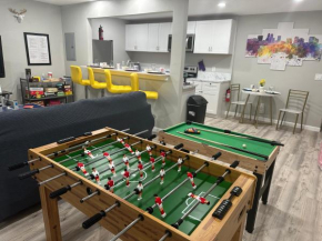 Central Retreat and Games Galore 7 mins from AT&T